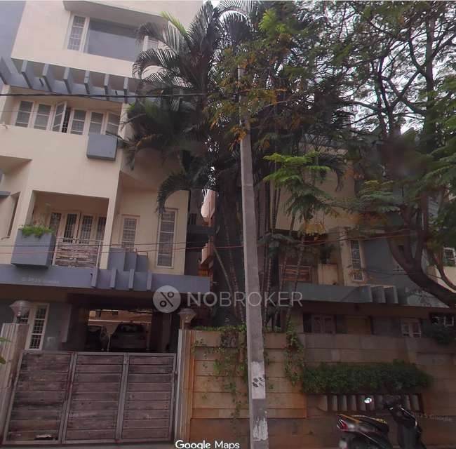 PG for Girls in Wilson Garden