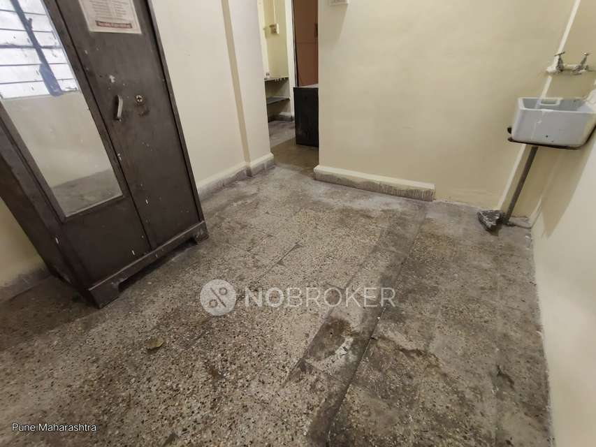 1 BHK Flat In Priyadarshani Appartment For Sale  In Sukhasagar Phase-1, 