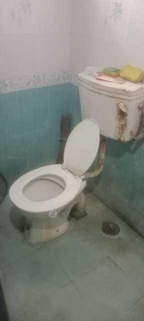 2 BHK Flat In Madhurapuri Apartments For Sale  In Urapakkam