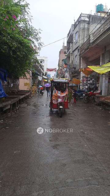 Godown/Warehouse in Sangam Vihar, Delhi for Rent 