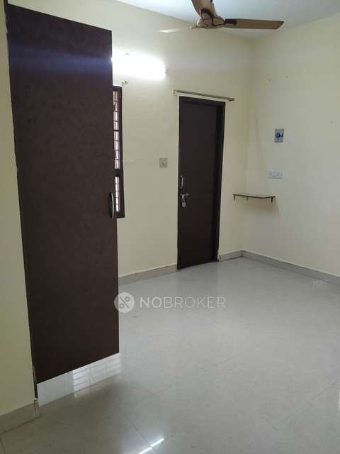 2 BHK Flat In V.p Construction Appartment For Sale  In 3, Thiru Vi Ka St, Jagadish Nagar, Urapakkam, Tamil Nadu 603211, India