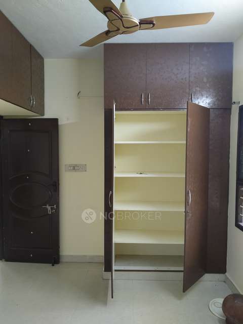 2 BHK Flat In V.p Construction Appartment For Sale  In 3, Thiru Vi Ka St, Jagadish Nagar, Urapakkam, Tamil Nadu 603211, India