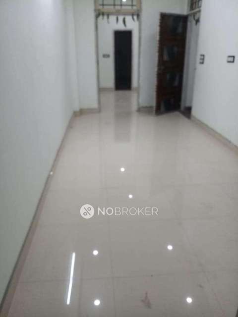 4+ BHK Flat For Sale  In Qutub Vihar Phase 1