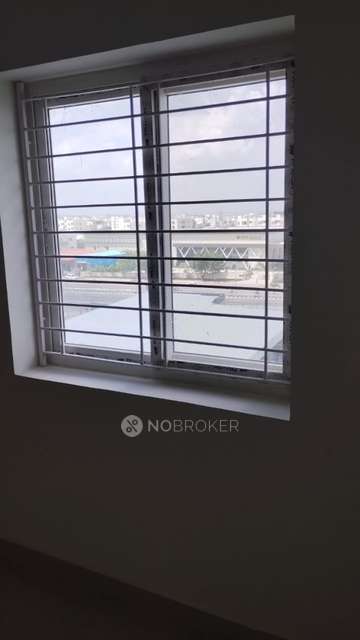 2 BHK Flat In Sree Dharani Heights, Pedda Amberpet For Sale  In Pedda Amberpet