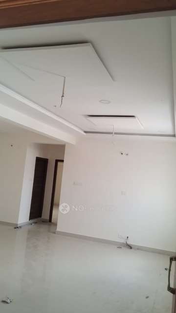 2 BHK Flat In Sree Dharani Heights, Pedda Amberpet For Sale  In Pedda Amberpet