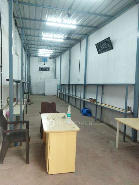 Godown/Warehouse in Neelasandra, Bangalore for Rent 