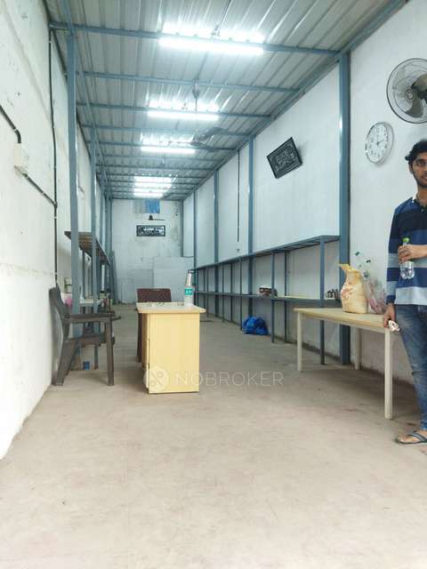 Godown/Warehouse in Neelasandra, Bangalore for Rent 