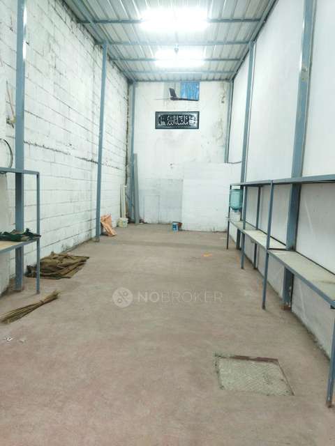 Godown/Warehouse in Neelasandra, Bangalore for Rent 