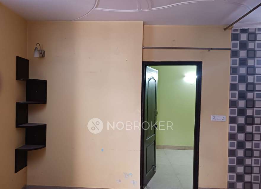 2 BHK Flat In Apartment for Rent  In Sector 8 Dwarka, Dwarka