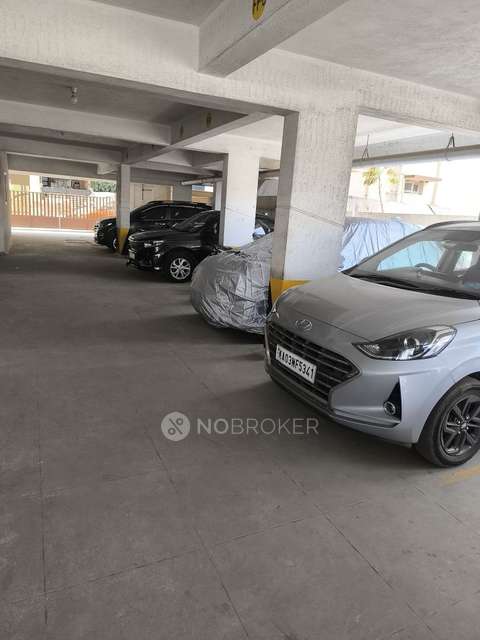 2 BHK Flat In Sri Sai Emerold Residency For Sale  In J. P. Nagar