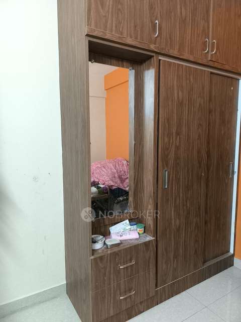 2 BHK Flat In Sri Sai Emerold Residency For Sale  In J. P. Nagar