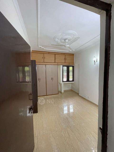 3 BHK Flat In Star Apartment For Sale  In Sector 9
