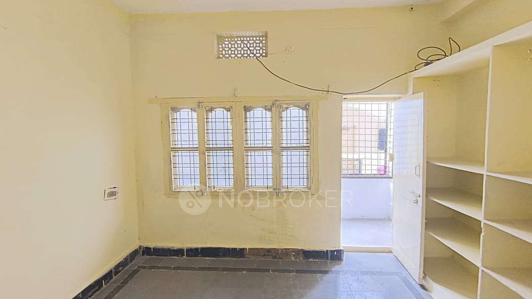 2 BHK Flat In Shilphi Complex For Sale  In Dilshiknagar