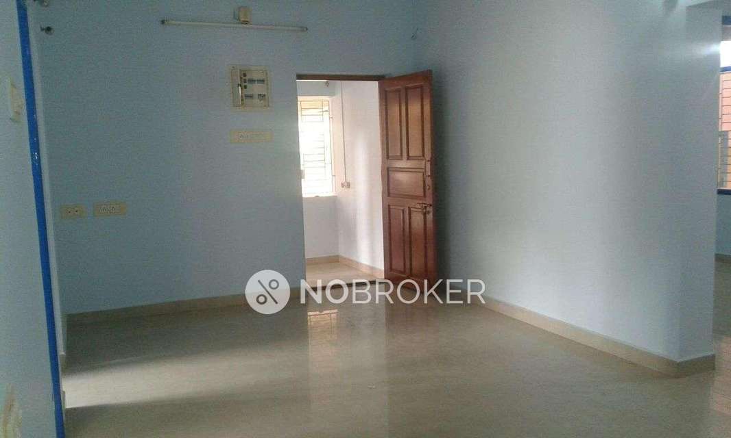 2 BHK In Priyathirupathy Apartments For Sale  In Valasaravakkam