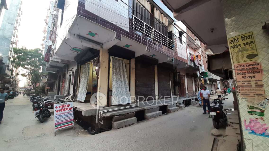 Industrial Building in Sector 62a, Noida for sale 