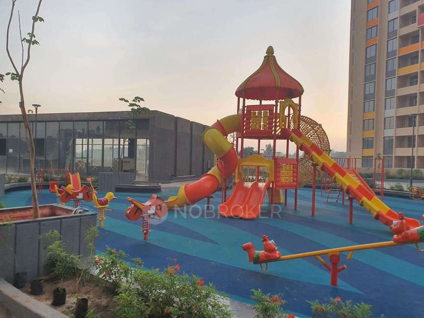 2 BHK Flat In Shapoorji Pallonji Joyville Manjari For Sale  In Manjri Bk