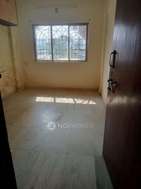 2 BHK Flat In Krishna Vihar  Chs For Sale  In Vile Parle West