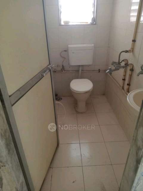 2 BHK Flat In Krishna Vihar  Chs For Sale  In Vile Parle West