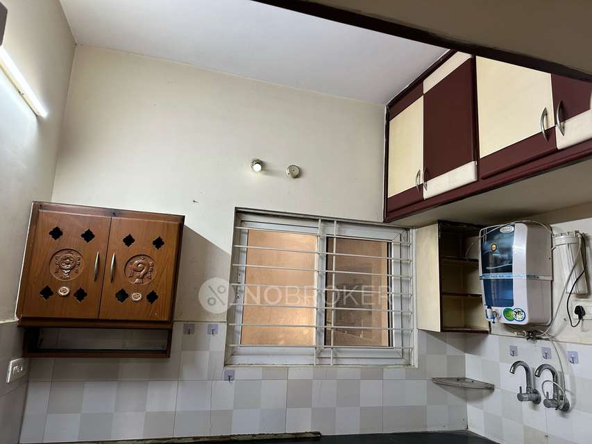 2 BHK Flat In Mahadev Towers For Sale  In Core Magnus Hospital,attapur, Pillar No:202, Behind D-mart, Opp. Mahadev Towers, Royal Colony, Rambagh Colony, Hyderabad, Upperpally, Telangana 500030, India