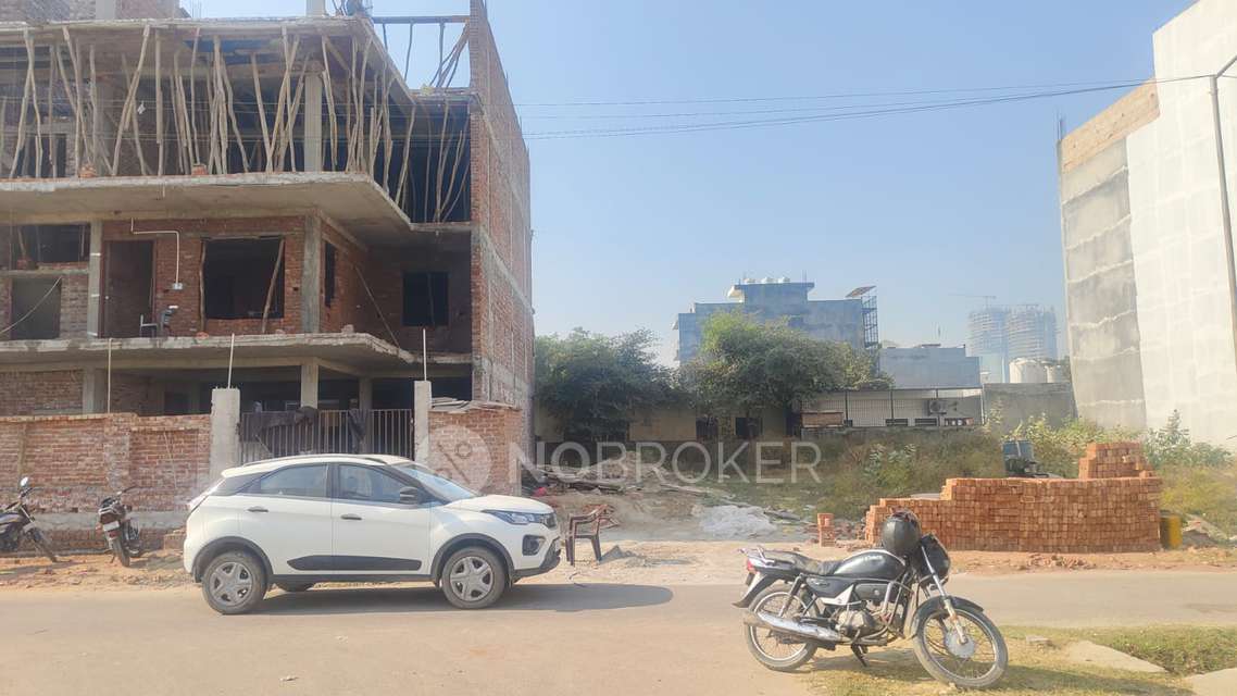 Plot For Sale  In Greater Noida West