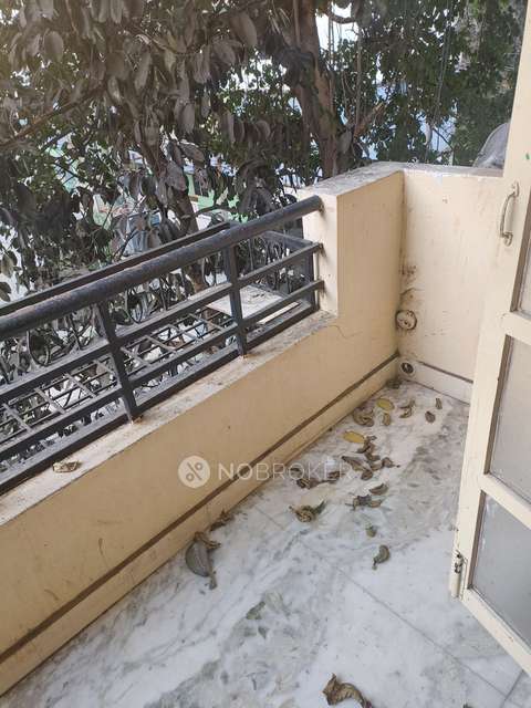 2 BHK Flat In Shreyas Suraksha For Sale  In Bannergatta Road