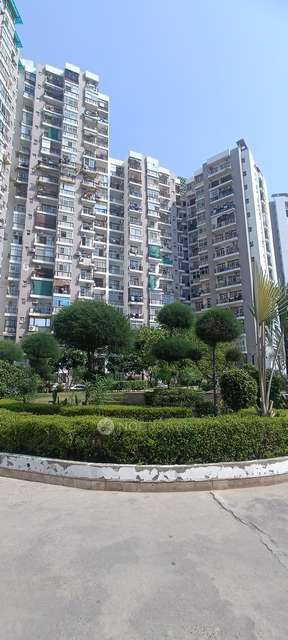 2 BHK Flat In Prateek Wisteria For Sale  In Sector 77