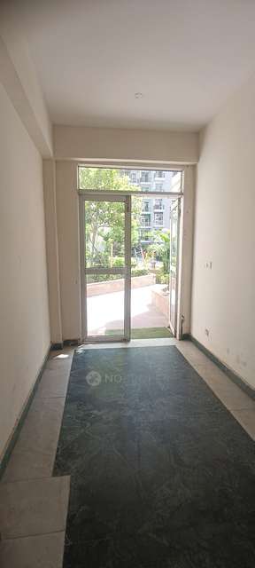 2 BHK Flat In Prateek Wisteria For Sale  In Sector 77
