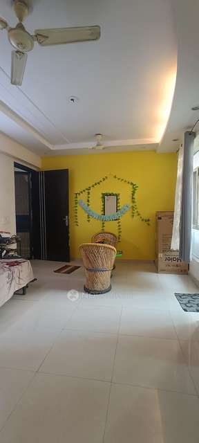 2 BHK Flat In Prateek Wisteria For Sale  In Sector 77