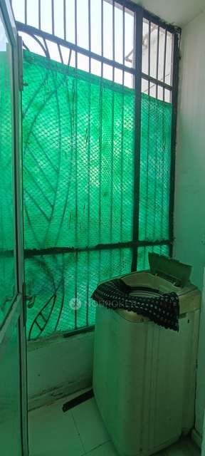 2 BHK Flat In Prateek Wisteria For Sale  In Sector 77