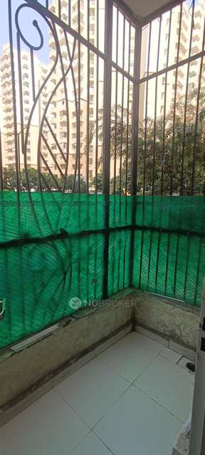 2 BHK Flat In Prateek Wisteria For Sale  In Sector 77