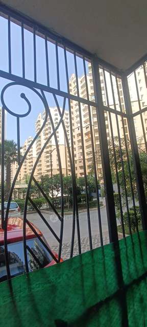 2 BHK Flat In Prateek Wisteria For Sale  In Sector 77