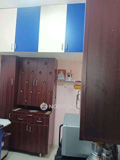 2 BHK Flat In Sakunthala Apartment For Sale  In Sri Vaishnavi Avenue