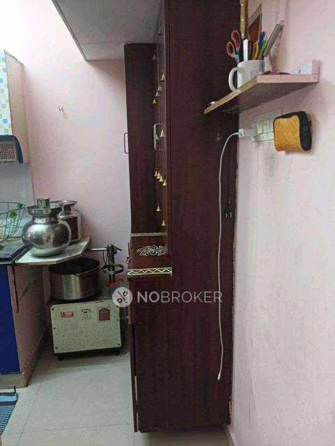 2 BHK Flat In Sakunthala Apartment For Sale  In Sri Vaishnavi Avenue