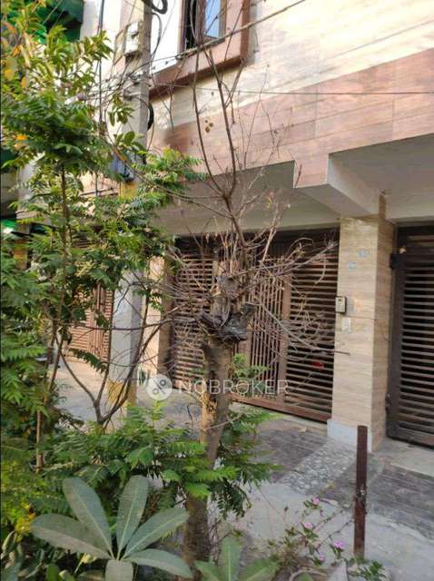 3 BHK Flat In Gokuldham Society For Sale  In Rohini
