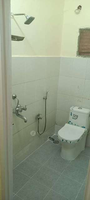 3 BHK Flat In Nagilla Towers, Begumpet For Sale  In Begumpet