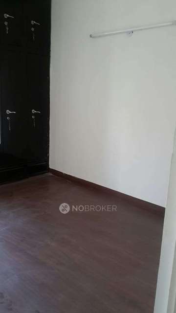 2 BHK Flat In Jaypee Kosmos For Sale  In Sector 134