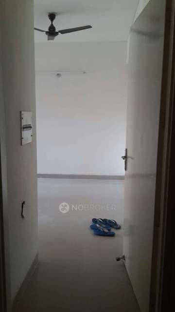 2 BHK Flat In Jaypee Kosmos For Sale  In Sector 134