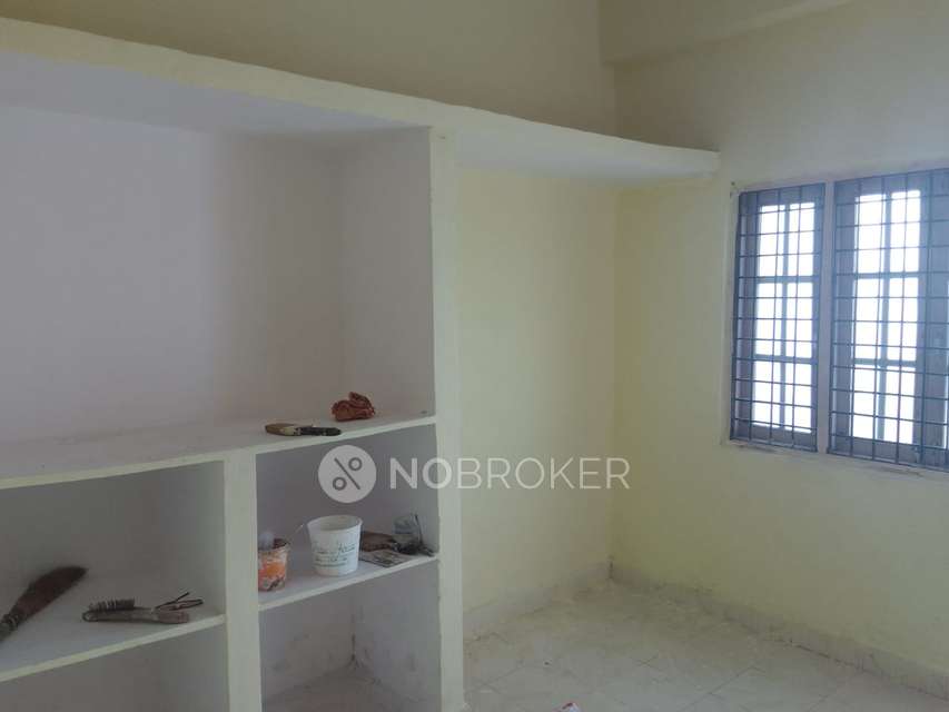 2 BHK Flat In Apartment For Sale  In  Neredmet