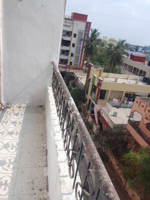 2 BHK Flat In Apartment For Sale  In  Neredmet