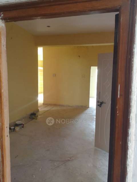 2 BHK Flat In Apartment For Sale  In  Neredmet