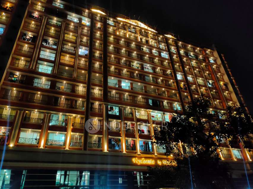 2 BHK Flat In Nelu Vedanta  for Rent  In Ghatkopar West