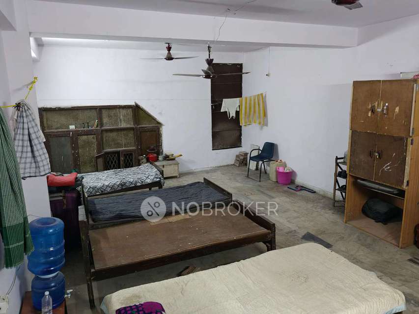 PG for Boys in H. R. Public School