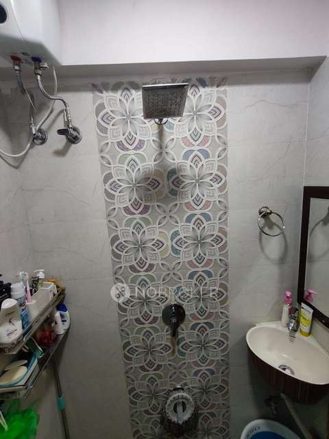 1 BHK Flat In Maplle Plazza For Sale  In Jogeshwari East