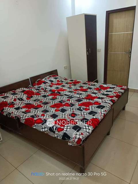 PG for Boys in Sector 43