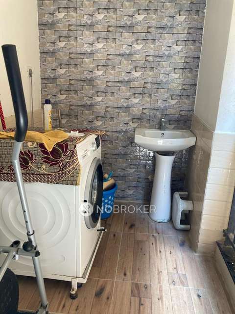 3 BHK Flat In Aditya Imperial Heights For Sale  In Hafeezpet