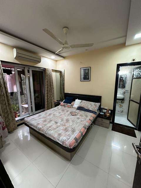 2 BHK Flat In Pragati Chs Ltd For Sale  In Bandra East