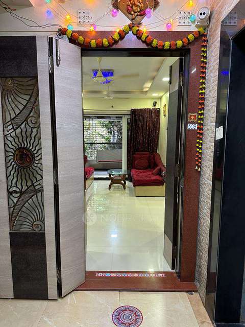 2 BHK Flat In Pragati Chs Ltd For Sale  In Bandra East