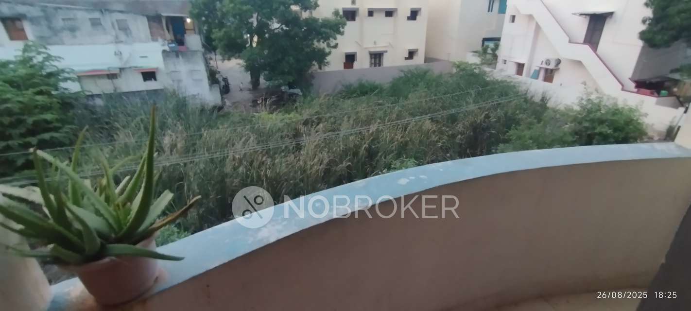 2 BHK Flat In Jayalakshmi Apartments For Sale  In Tambaram West