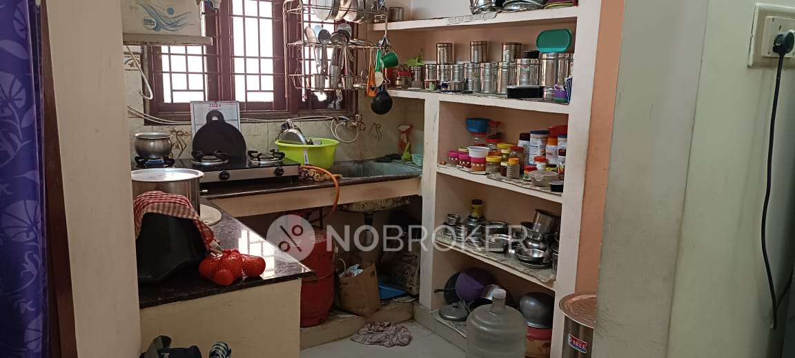 2 BHK Flat In Jayalakshmi Apartments For Sale  In Tambaram West