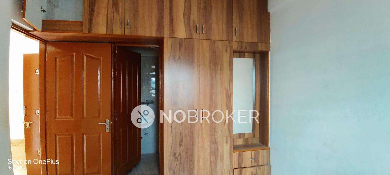 4+ BHK Flat For Sale  In Koti Hosahalli